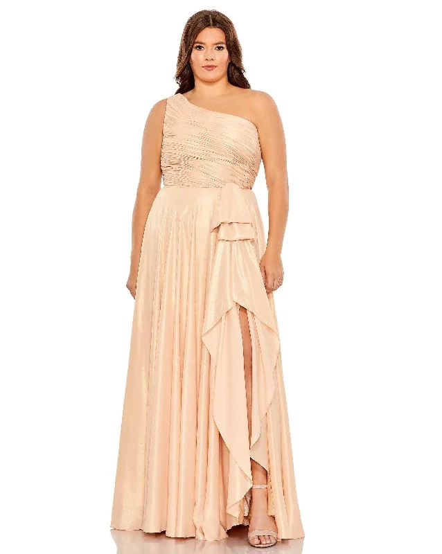 Chic Formal Gown Mac Duggal 68125 Fabulouss Plus Size Long Dress