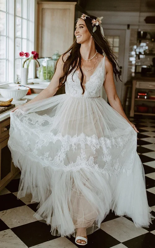 Mermaid Cut Dress A-Line Lace Bohemian V-neck Wedding Dress With Low-V Back And Appliques-716556 Mermaid Cut Dress A-Line Lace Bohemian V-neck Wedding Dress With Low-V Back And Appliques-716556