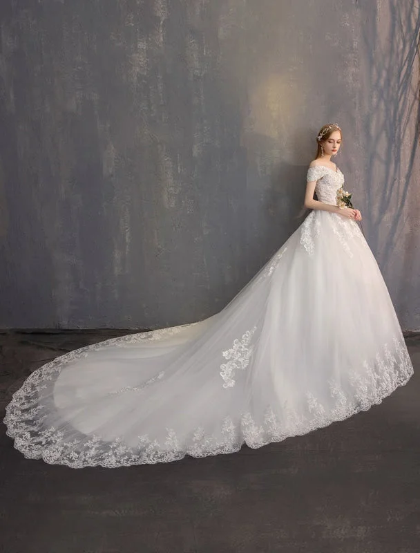Elegant Wedding Gown Ball Gown Princess Wedding Dresses Ivory Lace Beaded Chains Off The Shoulder Bridal Dress Elegant Wedding Gown Ball Gown Princess Wedding Dresses Ivory Lace Beaded Chains Off The Shoulder Bridal Dress
