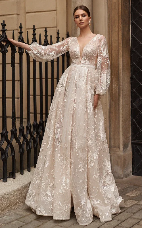 Show-Stopping Evening Gown Bohemian Plunging Neck A Line Lace Sweep Train Wedding Dress with Appliques-716357 Show-Stopping Evening Gown Bohemian Plunging Neck A Line Lace Sweep Train Wedding Dress with Appliques-716357