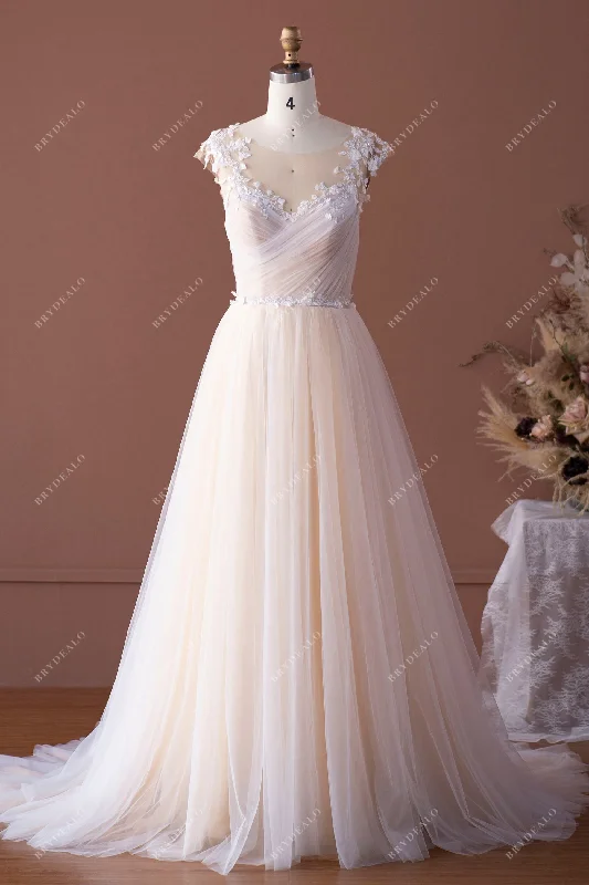 Sophisticated Party Dress Lace Cap Sleeve Champagne Ruched Tulle Bridal Gown