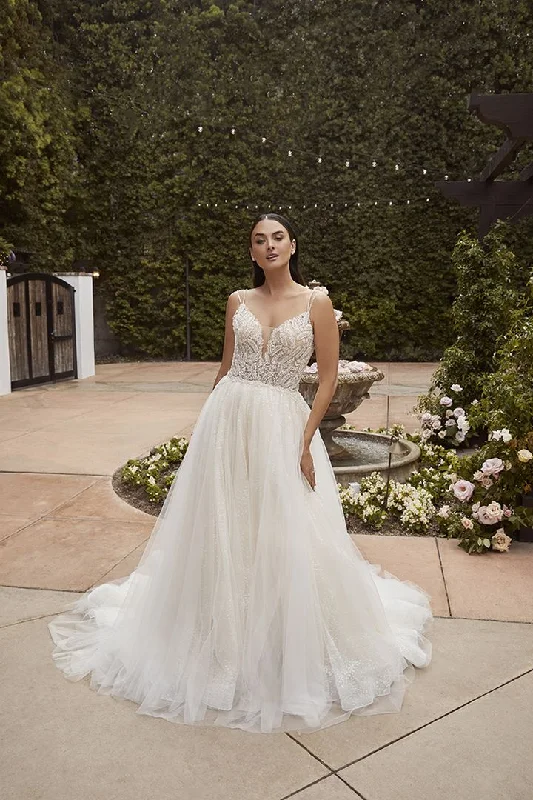 Formal Red Dress Casablanca Bridal 2462FB Carrie Wedding Dress A Line Embellished Bodice Ballgown Bridal Gown size 8 Formal Red Dress Casablanca Bridal 2462FB Carrie Wedding Dress A Line Embellished Bodice Ballgown Bridal Gown size 8