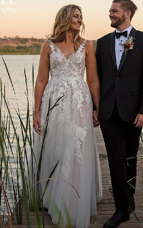 Fashionable Formal Dress Casual A-Line V-neck Lace Tulle Wedding Dress With Open Back And Appliques-716622 Fashionable Formal Dress Casual A-Line V-neck Lace Tulle Wedding Dress With Open Back And Appliques-716622