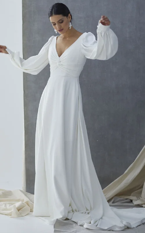 Sweetheart Neckline Dress Modern A Line V-neck Wedding Dress with Pockets and Train-716239 Sweetheart Neckline Dress Modern A Line V-neck Wedding Dress with Pockets and Train-716239