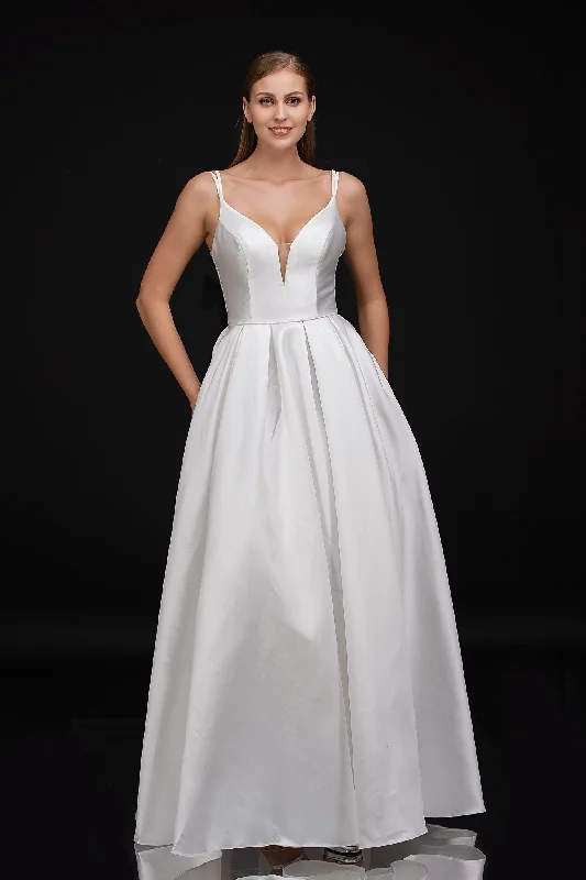 Figure-Flattering Gown Nina Canacci B1900 White satin prom dress ballgown with bow size 14 Figure-Flattering Gown Nina Canacci B1900 White satin prom dress ballgown with bow size 14