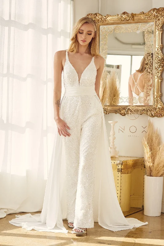 Statement Prom Dress Nox Anabel JE926 Size 4 Sequin & Pearl Bridal V Neck Jumpsuit Overskirt Pockets Wedding Pant suit Statement Prom Dress Nox Anabel JE926 Size 4 Sequin & Pearl Bridal V Neck Jumpsuit Overskirt Pockets Wedding Pant suit