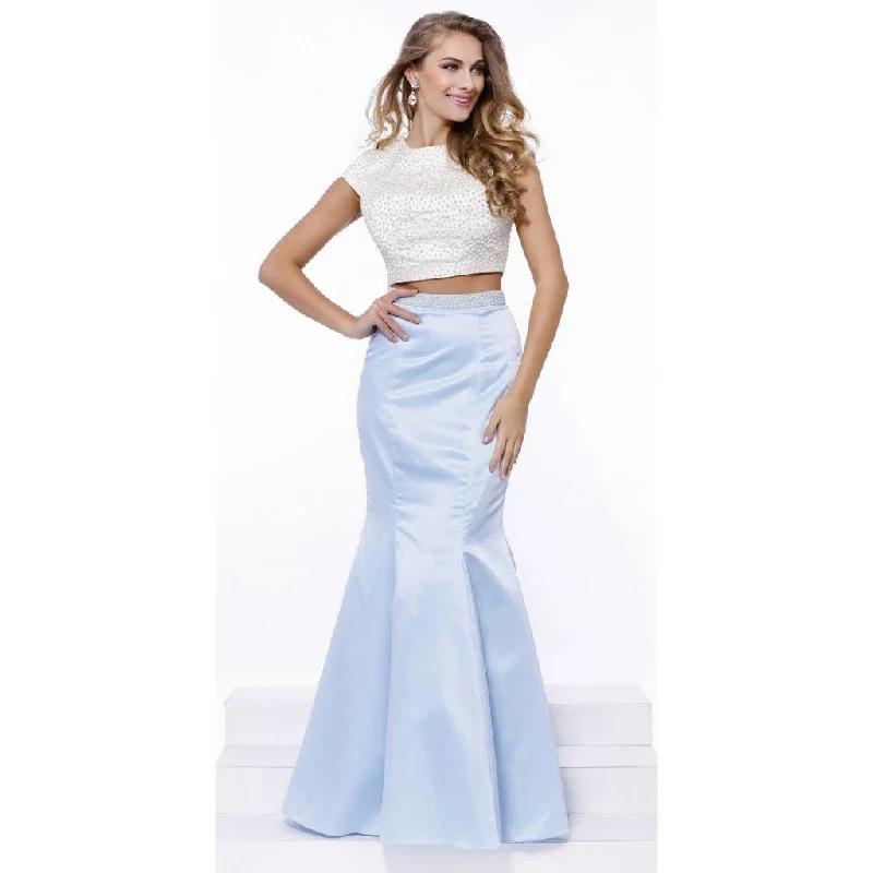 Show-Stopping Evening Gown Long Two Piece Formal Prom Dress