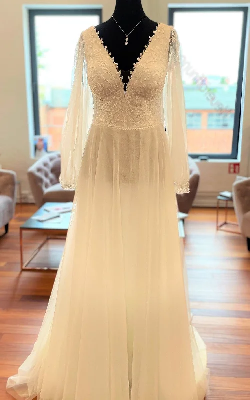 Floral Beaded Gown Romantic A-Line Tulle Wedding Dress With Illusion Long Sleeves And Keyhole Back-716435 Floral Beaded Gown Romantic A-Line Tulle Wedding Dress With Illusion Long Sleeves And Keyhole Back-716435