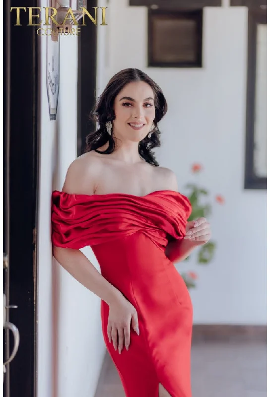 Hollywood-Inspired Gown TERANI 232E1251 DRESS