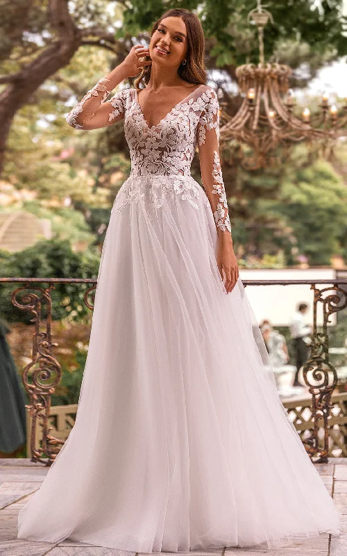 Stunning Silk Gown Vintage A Line Ball Gown Floor-length Court Train Lace Tulle V-neck Long Sleeve Wedding Dress-716040